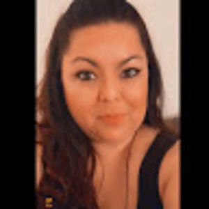 Meet your Posher, Roxanne